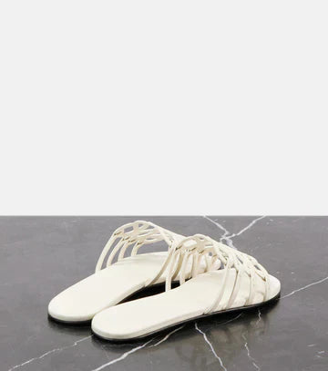 "L"Beach Petal Anagram slides